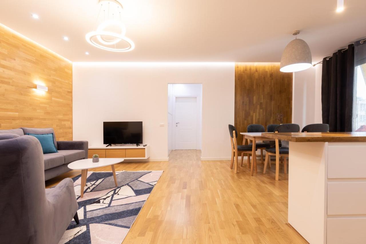 Exclusive 2 Bedrooms Apartment 地拉那 外观 照片