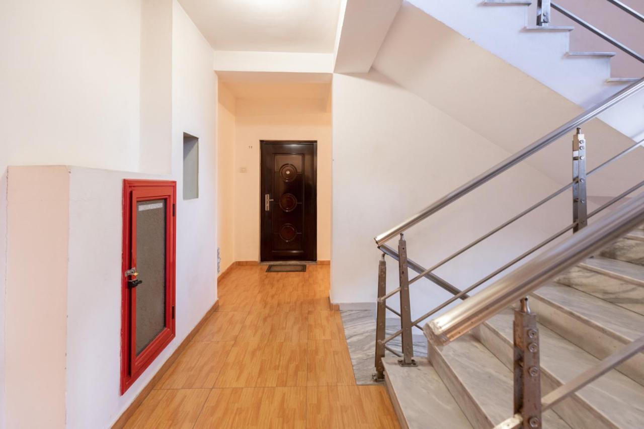 Exclusive 2 Bedrooms Apartment 地拉那 外观 照片