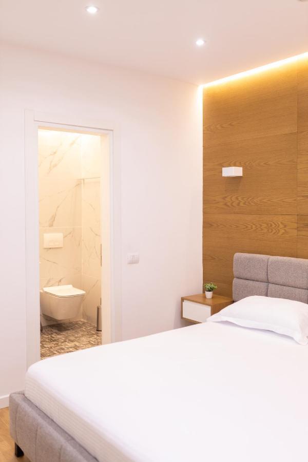 Exclusive 2 Bedrooms Apartment 地拉那 外观 照片